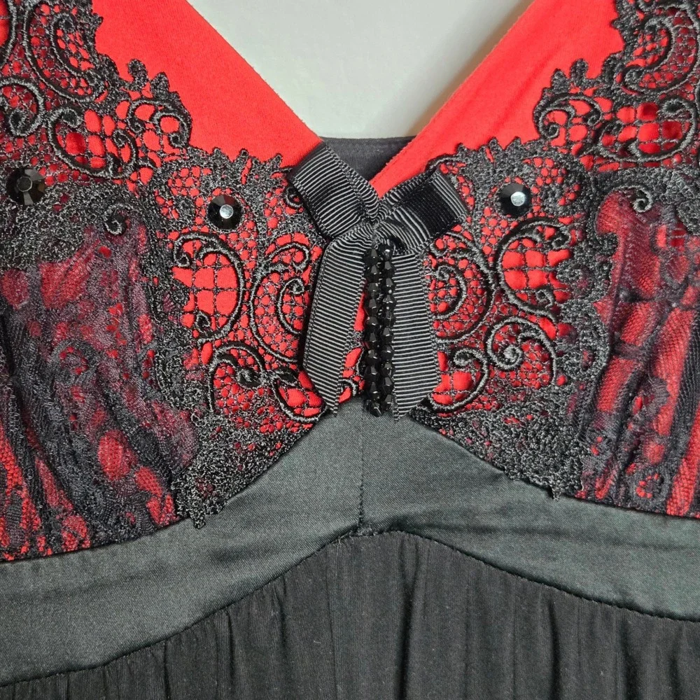 Soma Black Red Lace Maxi Slip Dress Gothic Vampy Asymmetric Hem Nightgown Medium
